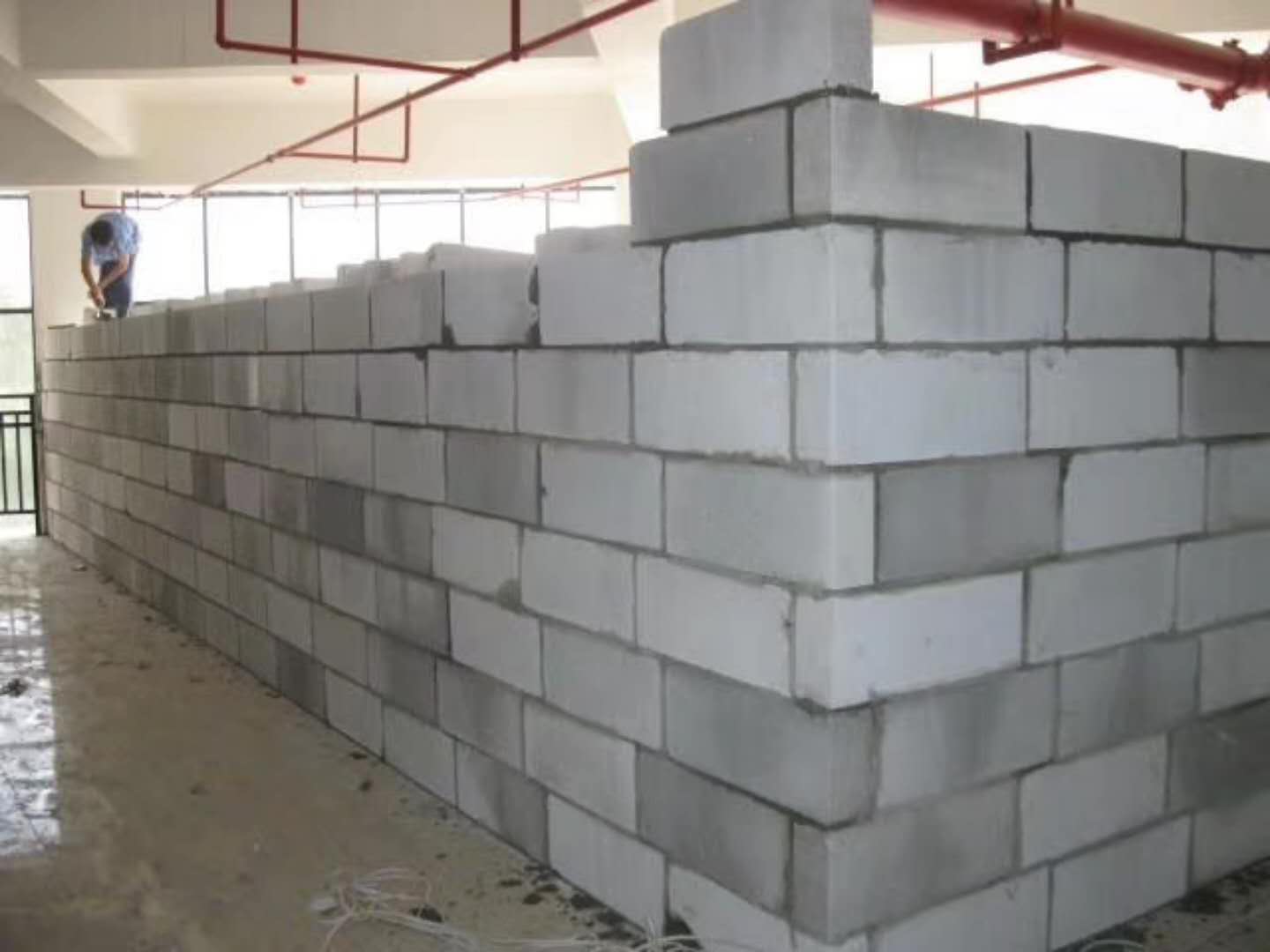 垣曲蒸压加气混凝土砌块承重墙静力和抗震性能的研究